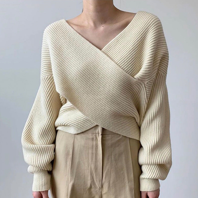 Bellacrossa | Maglione chic con intreccio frontale
