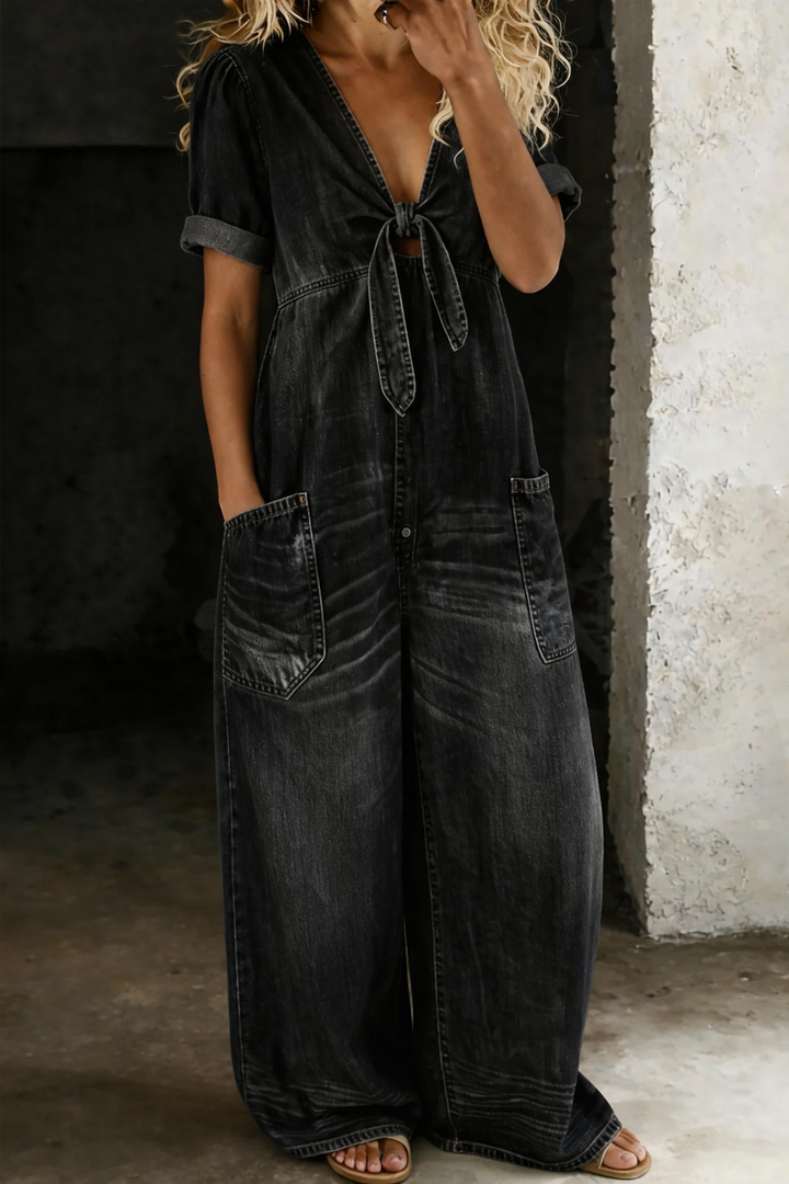 Alessia™ | Tuta in denim con scollo a V