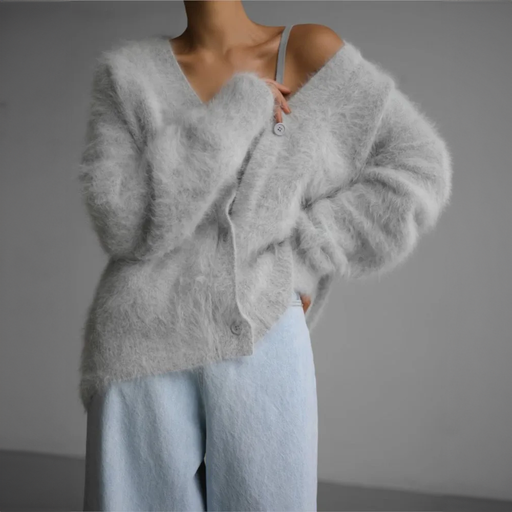 EleganzaLuna™ – Cardigan dal design pulito e raffinato