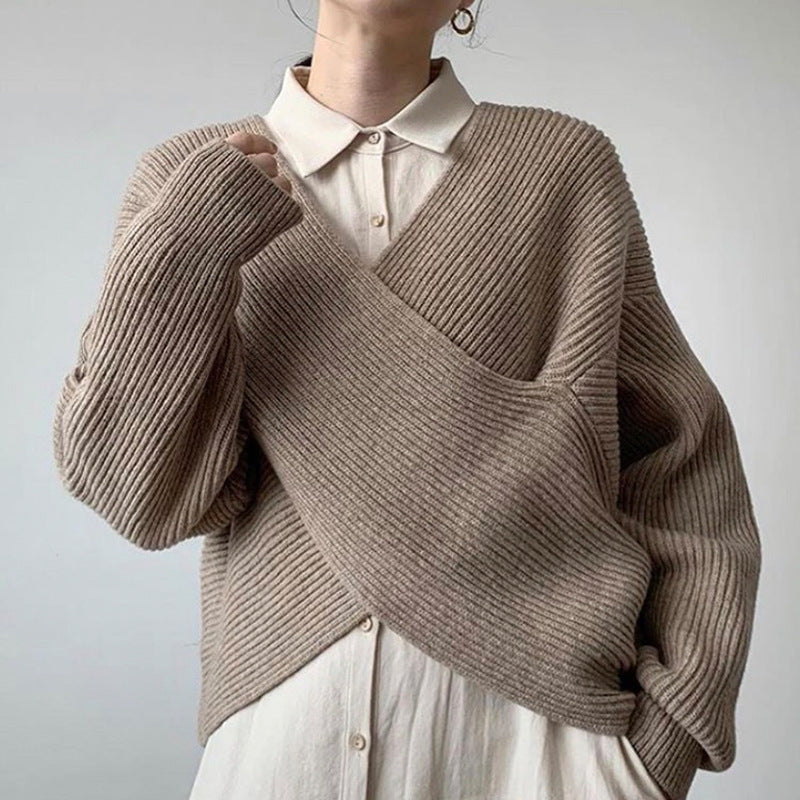 Bellacrossa | Maglione chic con intreccio frontale